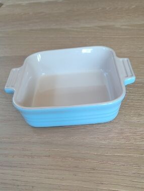 Le Creuset Heritage Stoneware 5.5” Square Baking Dish - Sky Blue